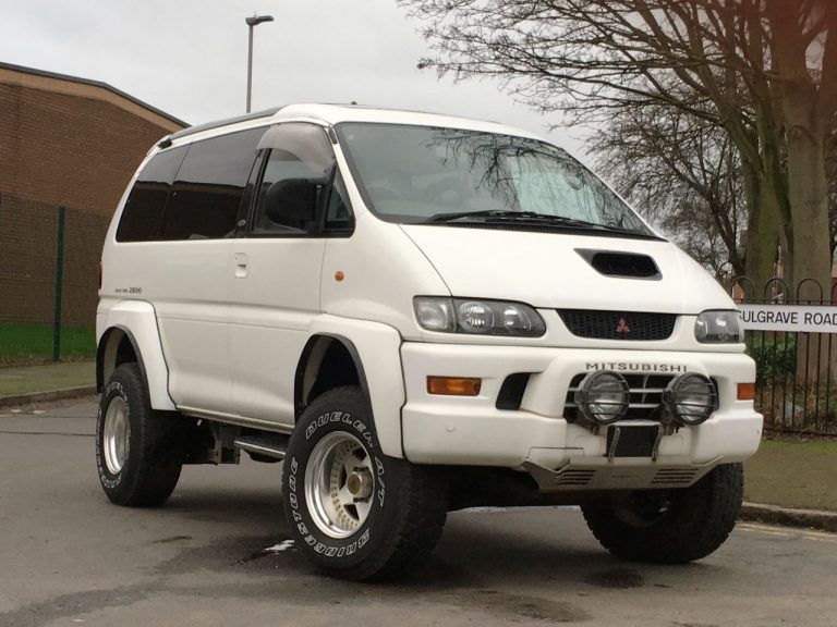 Mitsubishi delica фотографии