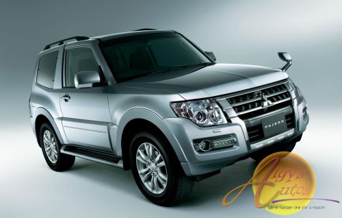loverly voew of algys autos mitsubishi pajero in silver