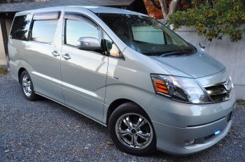 toyota alphard for sale uk registered and offered by algys autos