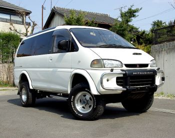 mitsubishi delica l300 for sale uk