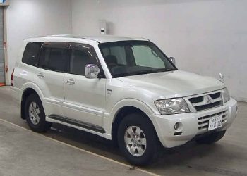 white LWB 3200cc Tdi in japan auction for the UK