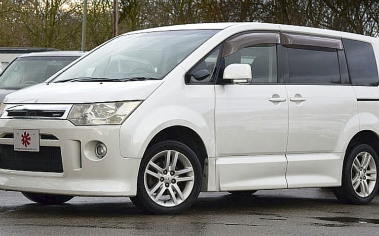 Delica mitsubishi 2008