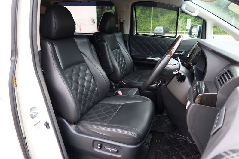 Toyota Vellfire supplied for sale fully UK registered direct from Imports