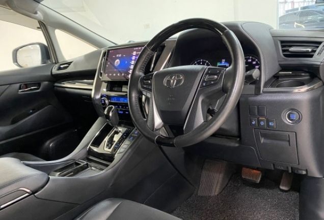 Toyota Vellfire for sale, direct Import supplied fully UK reg. Best Toyota Vellfire UK prices. Fact!