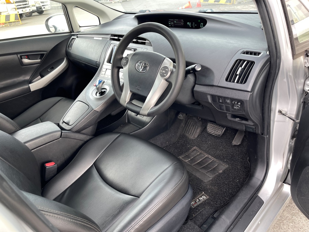 Toyota Prius Hybrid for sale, direct Import supplied fully UK reg. Best Toyota Prius Hybrid UK prices. Fact!