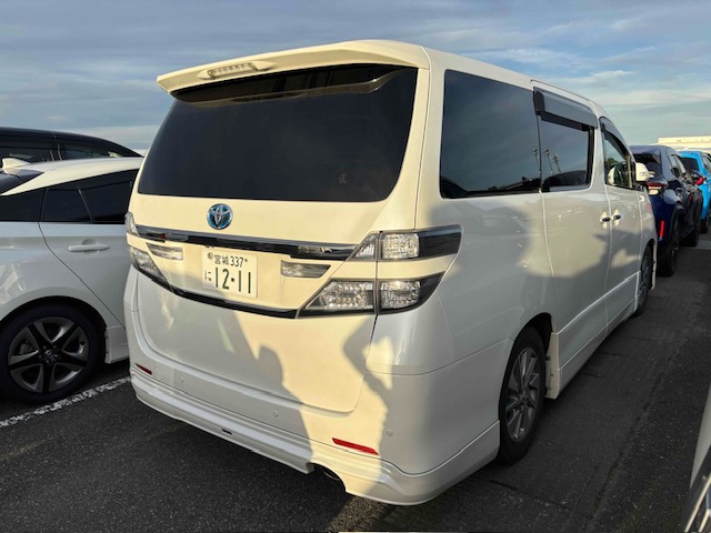 Toyota Vellfire Hybrid for sale, direct Import supplied fully UK reg. Best Toyota Vellfire Hybrid UK prices. Fact!