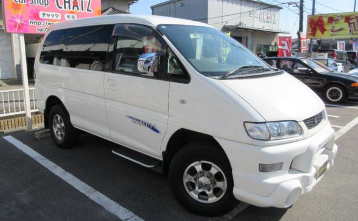 Mitsubishi Delica Spacegear for sale, direct Import supplied fully UK reg. Best Mitsubishi Delica Spacegear UK prices. Fact!