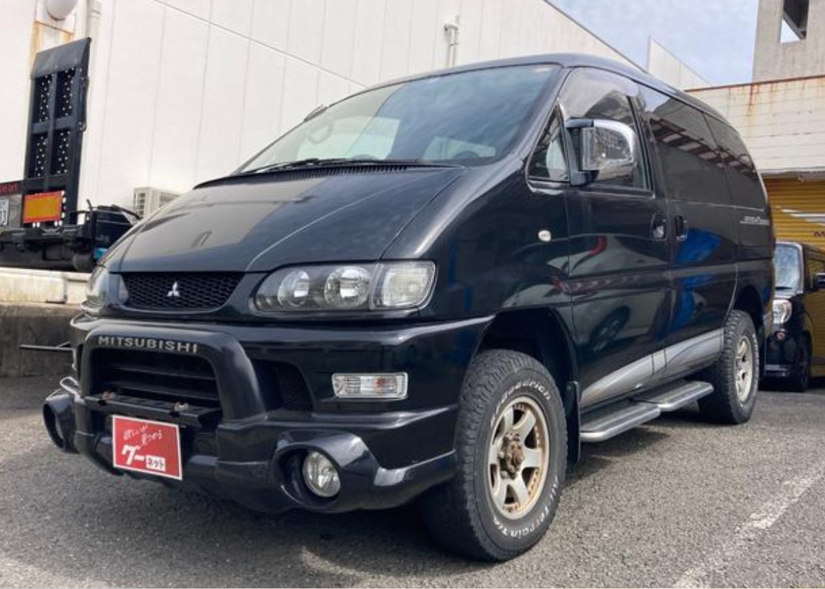 Mitsubishi Delica Spacegear for sale, direct Import supplied fully UK reg. Best Mitsubishi Delica Spacegear UK prices. Fact!