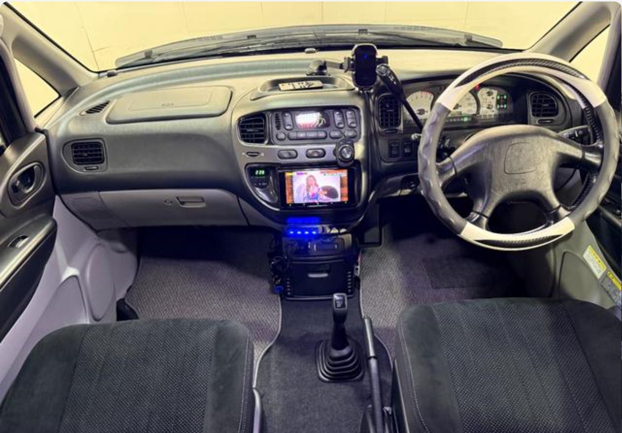 Mitsubishi Delica Spacegear for sale, direct Import supplied fully UK reg. Best Mitsubishi Delica Spacegear UK prices. Fact!