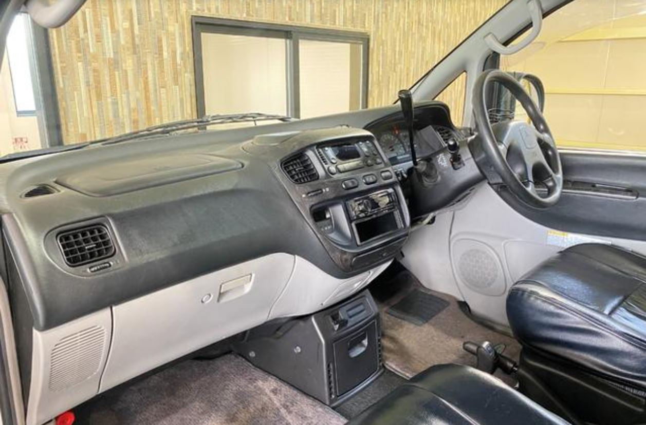Mitsubishi Delica Spacegear for sale, direct Import supplied fully UK reg. Best Mitsubishi Delica Spacegear UK prices. Fact!