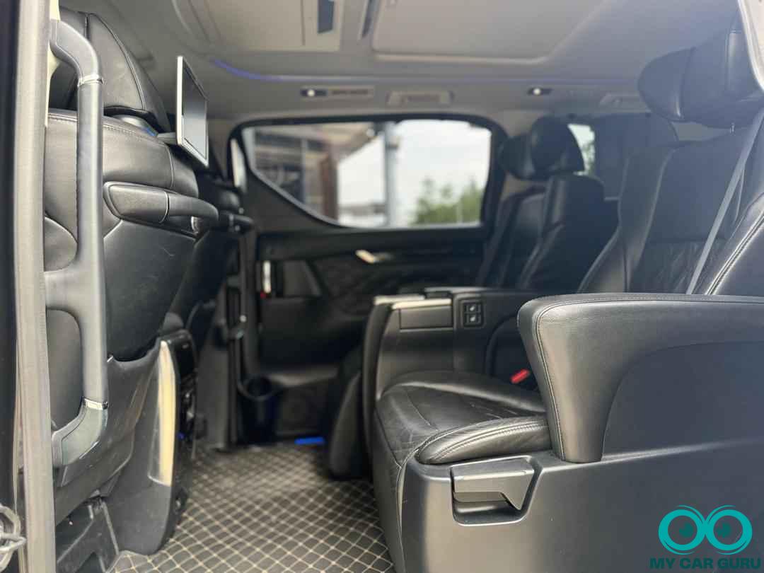 Toyota Vellfire for sale, direct Import supplied fully UK reg. Best Toyota Vellfire UK prices. Fact!