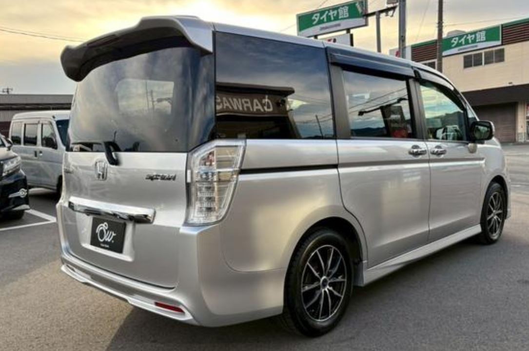 Honda Stepwagon Spada for sale, direct Import supplied fully UK reg. Best Honda Stepwagon Spada UK prices. Fact!