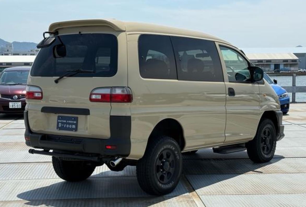 Mitsubishi Delica Spacegear for sale, direct Import supplied fully UK reg. Best Mitsubishi Delica Spacegear UK prices. Fact!