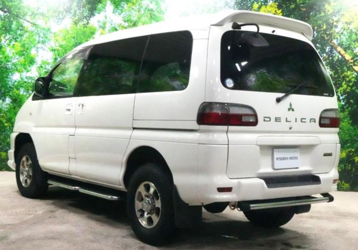Mitsubishi Delica Spacegear for sale, direct Import supplied fully UK reg. Best Mitsubishi Delica Spacegear UK prices. Fact!