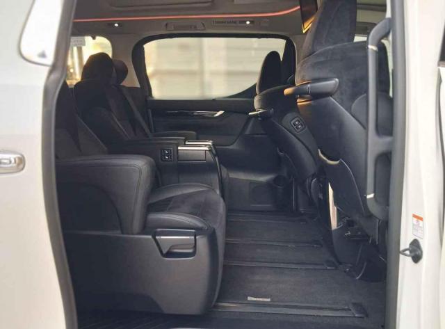 Toyota Alphard for sale, direct Import supplied fully UK reg. Best Toyota Alphard UK prices. Fact!