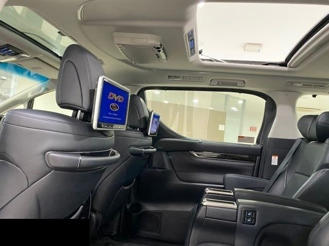 Toyota Vellfire for sale, direct Import supplied fully UK reg. Best Toyota Vellfire UK prices. Fact!