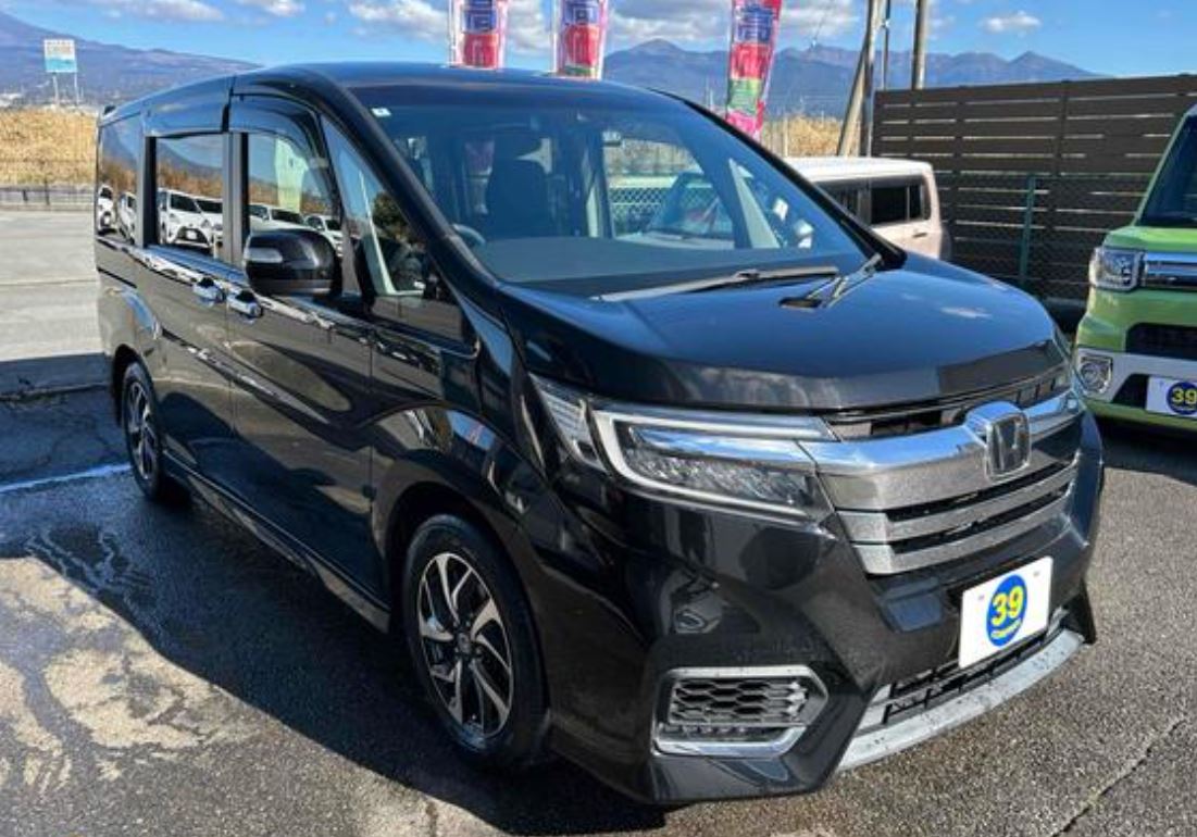 Honda Stepwagon Spada for sale, direct Import supplied fully UK reg. Best Honda Stepwagon Spada UK prices. Fact!