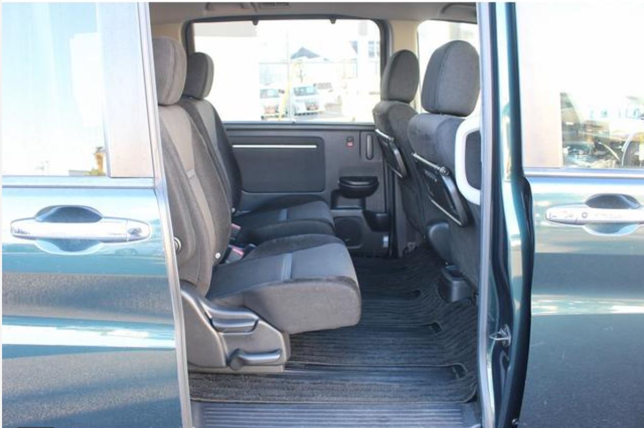 Honda Stepwagon Spada for sale, direct Import supplied fully UK reg. Best Honda Stepwagon Spada UK prices. Fact!