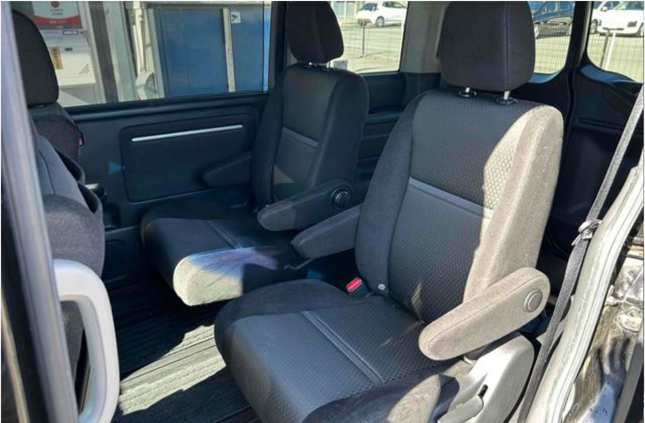 Honda Stepwagon Spada for sale, direct Import supplied fully UK reg. Best Honda Stepwagon Spada UK prices. Fact!