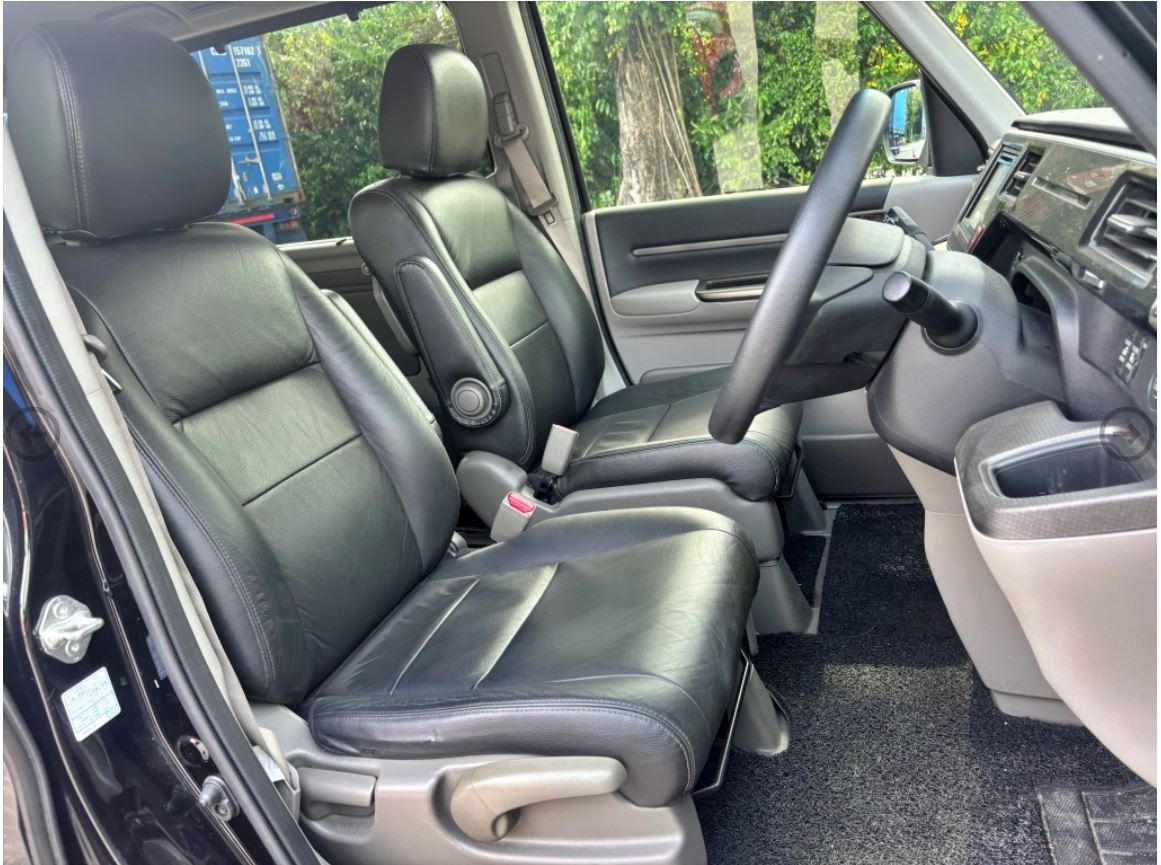 Honda Stepwagon Spada for sale, direct Import supplied fully UK reg. Best Honda Stepwagon Spada UK prices. Fact!