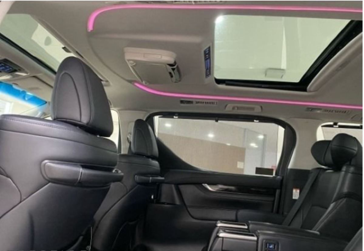 Toyota Vellfire for sale, direct Import supplied fully UK reg. Best Toyota Vellfire UK prices. Fact!