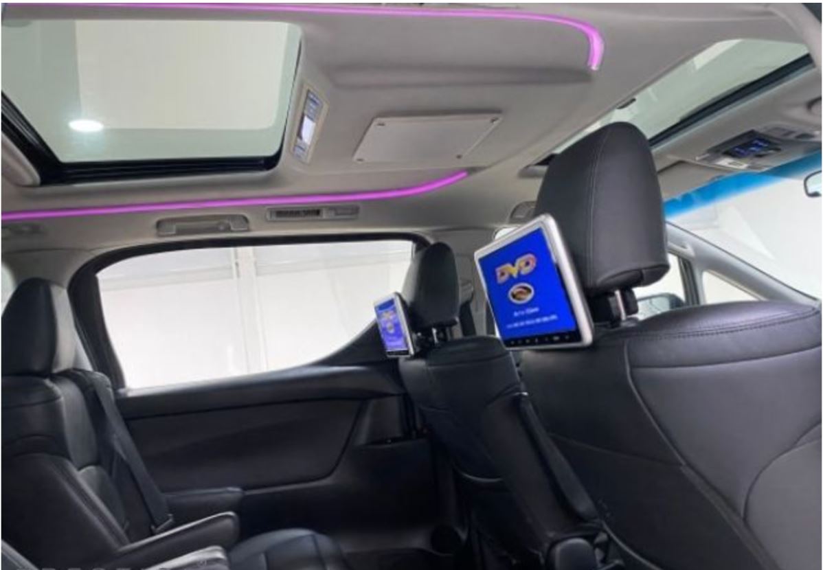 Toyota Vellfire for sale, direct Import supplied fully UK reg. Best Toyota Vellfire UK prices. Fact!