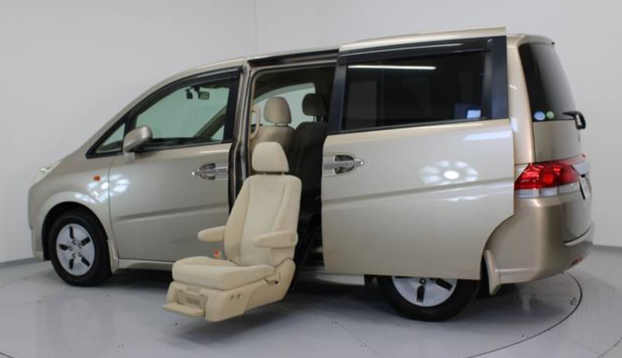 Honda Stepwagon Welfare for sale, direct Import supplied fully UK reg. Best Honda Stepwagon Welfare UK prices. Fact!