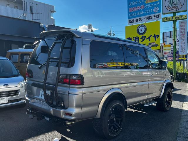 Mitsubishi Delica Spacegear Crystaline for sale, direct Import supplied fully UK reg. Best Mitsubishi Delica Spacegear Crystalite UK prices. Fact!