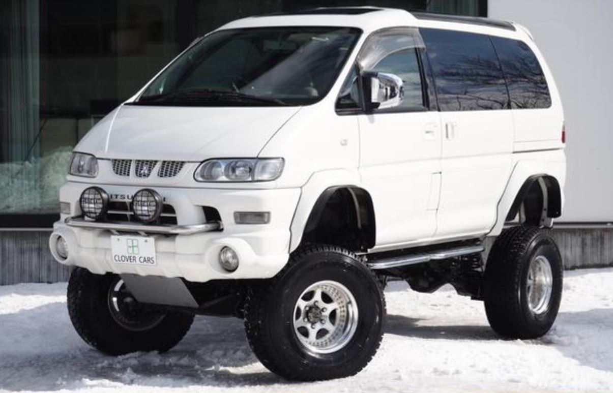Mitsubishi Delica Spacegear for sale, direct Import supplied fully UK reg. Best Mitsubishi Delica Spacegear UK prices. Fact!