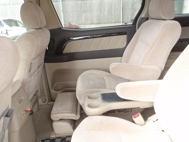 Toyota Alphard Hybrid for sale, direct Import supplied fully UK reg. Best Toyota Alphard Hybrid UK prices. Fact!