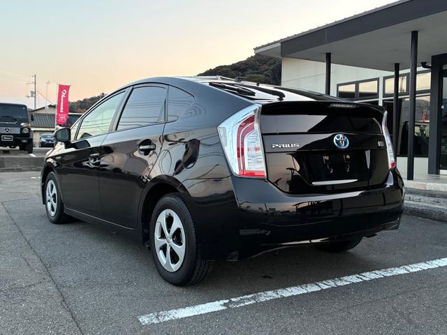 Toyota Prius Hybrid for sale, direct Import supplied fully UK reg. Best Toyota Prius Hybrid UK prices. Fact!