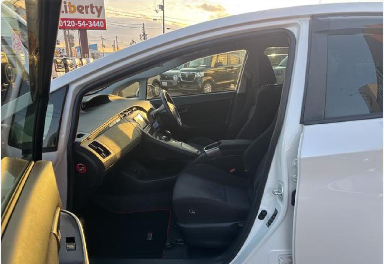 Toyota Prius Hybrid for sale, direct Import supplied fully UK reg. Best Toyota Prius Hybrid UK prices. Fact!