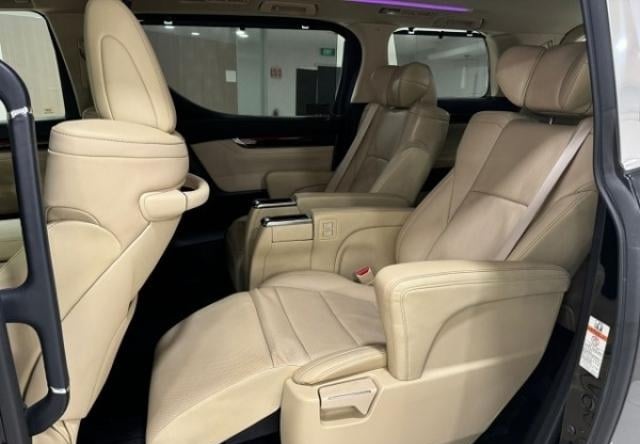 Toyota Alphard for sale, direct Import supplied fully UK reg. Best Toyota Alphard UK prices. Fact!
