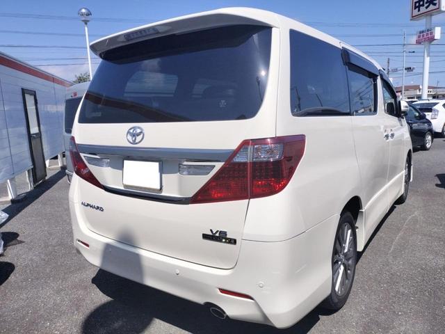 Toyota Alphard for sale 3500cc V6 4WD direct JapanImport offered fully UK registered.