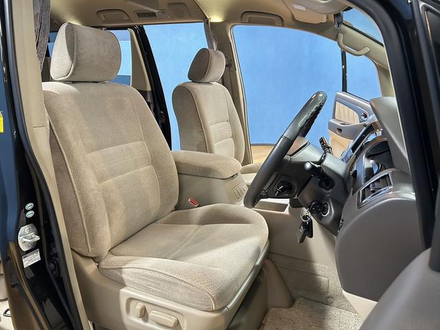 Toyota Alphard Hybrid for sale, direct Import supplied fully UK reg. Best Toyota Alphard Hybrid UK prices. Fact!