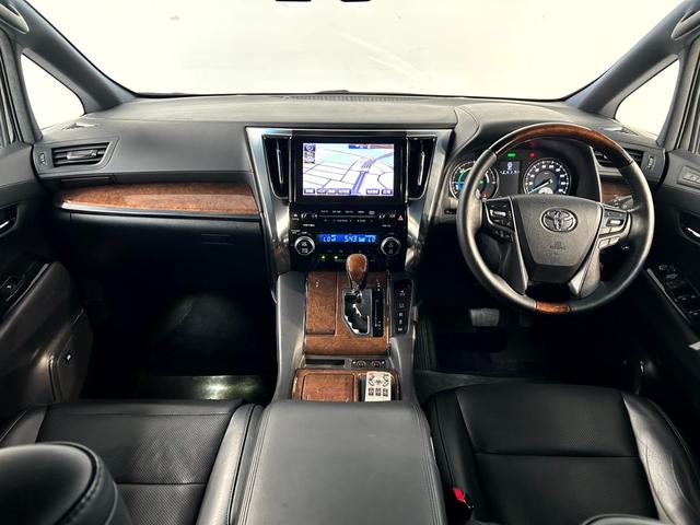 Toyota Alphard Hybrid for sale, direct Import supplied fully UK reg. Best Toyota Alphard Hybrid UK prices. Fact!