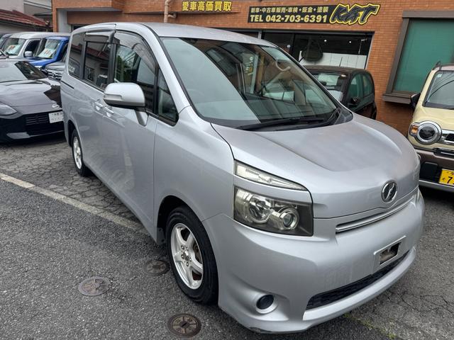 Toyota Voxy Welfare for sale, direct Import supplied fully UK reg. Best Toyota Voxy Welfare UK prices. Fact!