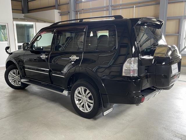 Mitsubishi Pajero LWB Super Exceed for sale, direct Import supplied fully UK reg. Best Mitsubishi Pajero LWB Super Exceed UK prices. Fact!