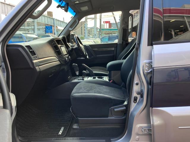 Mitsubishi Pajero LWB for sale, direct Import supplied fully UK reg. Best Mitsubishi Pajero LWB UK prices. Fact!