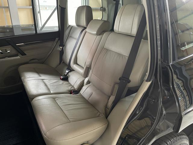 Mitsubishi Pajero LWB Super Exceed for sale, direct Import supplied fully UK reg. Best Mitsubishi Pajero LWB Super Exceed UK prices. Fact!