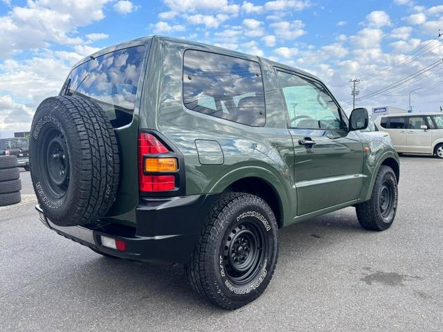 Mitsubishi Pajero SWB for sale, direct Import supplied fully UK reg. Best Mitsubishi Pajero SWB UK prices. Fact!