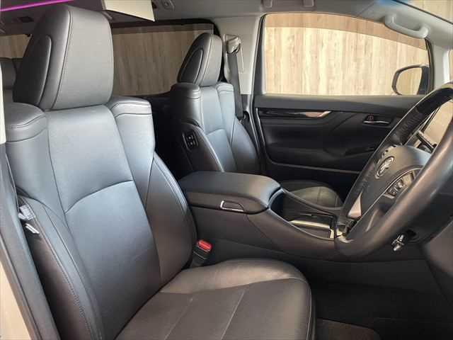 Toyota Alphard Hybrid for sale, direct Import supplied fully UK reg. Best Toyota Alphard Hybrid UK prices. Fact!