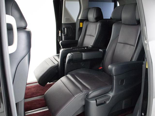Toyota Alphard Hybrid for sale, direct Import supplied fully UK reg. Best Toyota Alphard Hybrid UK prices. Fact!