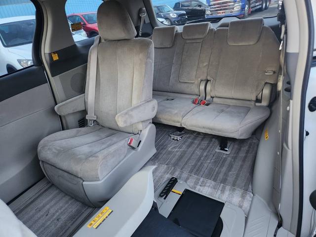 Toyota Estima Hybrid Welfare for sale, direct Import supplied fully UK reg. Best Toyota Estima Hybrid Welfare UK prices. Fact!