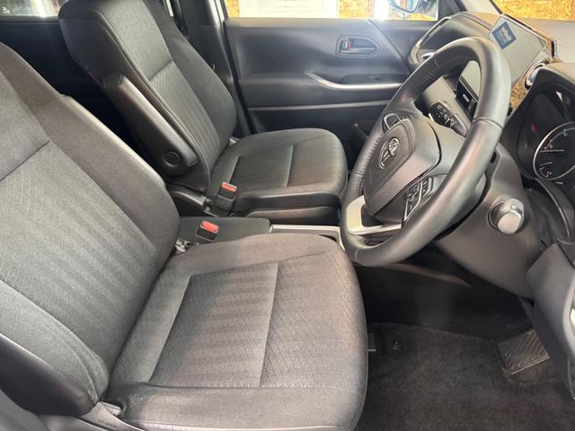 Toyota Noah Hybrid Welfare for sale, direct Import supplied fully UK reg. Best Toyota Noah Hybrid Welfare UK prices. Fact!