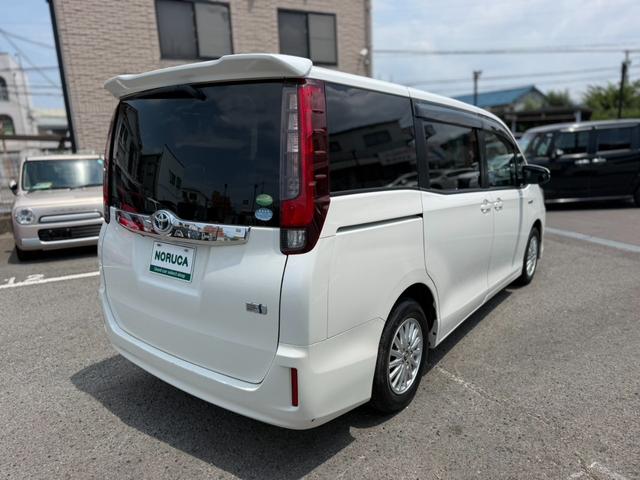 Toyota Noah Hybrid for sale, direct Import supplied fully UK reg. Best Toyota Noah Hybrid UK prices. Fact!