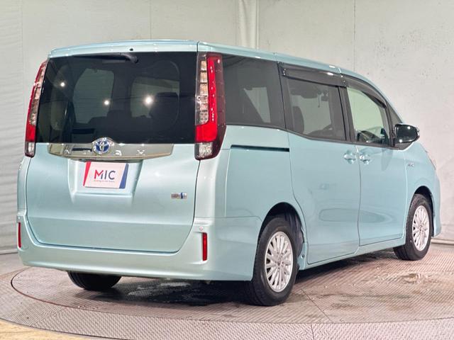 Toyota Noah Hybrid for sale, direct Import supplied fully UK reg. Best Toyota Noah Hybrid UK prices. Fact!