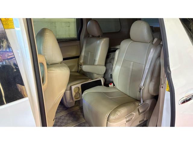 Toyota Vellfire Hybrid for sale, direct Import supplied fully UK reg. Best Toyota Vellfire Hybrid UK prices. Fact!
