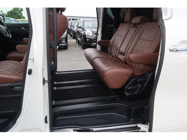 Toyota Vellfire for sale, direct Import supplied fully UK reg. Best Toyota Vellfire UK prices. Fact!