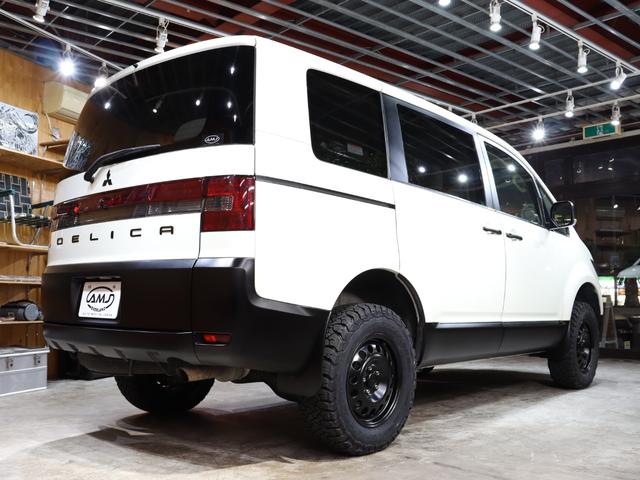 Mitsubishi Delica D5 for sale, direct Import supplied fully UK reg. Best Mitsubishi Delica D5 UK prices. Fact!